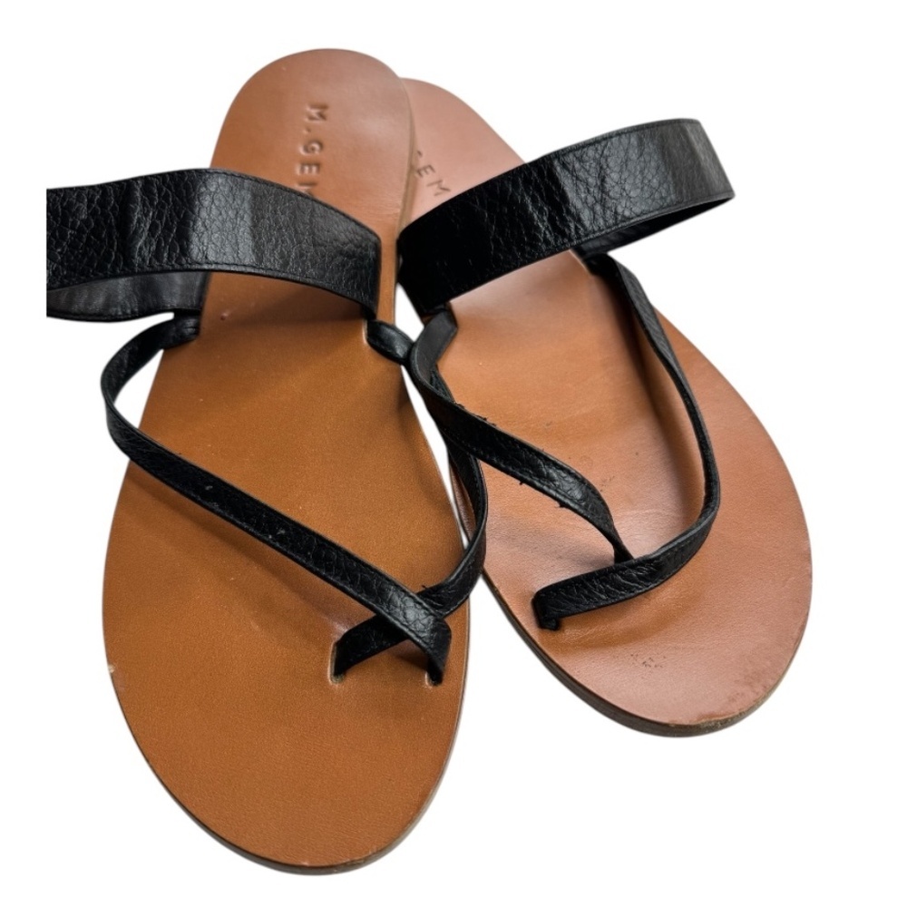 M. GEMI Medio Flat Black Leather Sandals - Picture 4 of 8